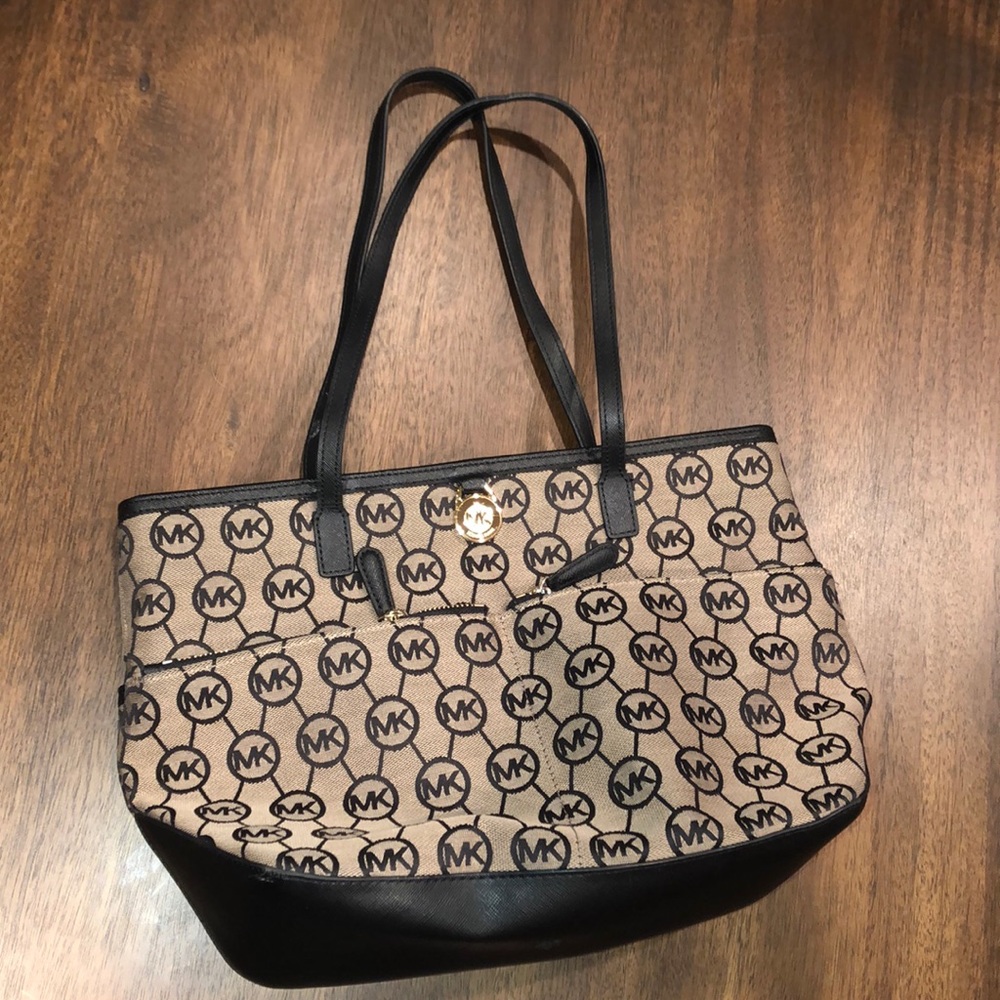 Michael Kors Purse!